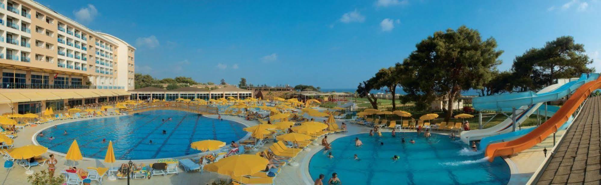Casa Fora Beach Resort Side Exterior photo